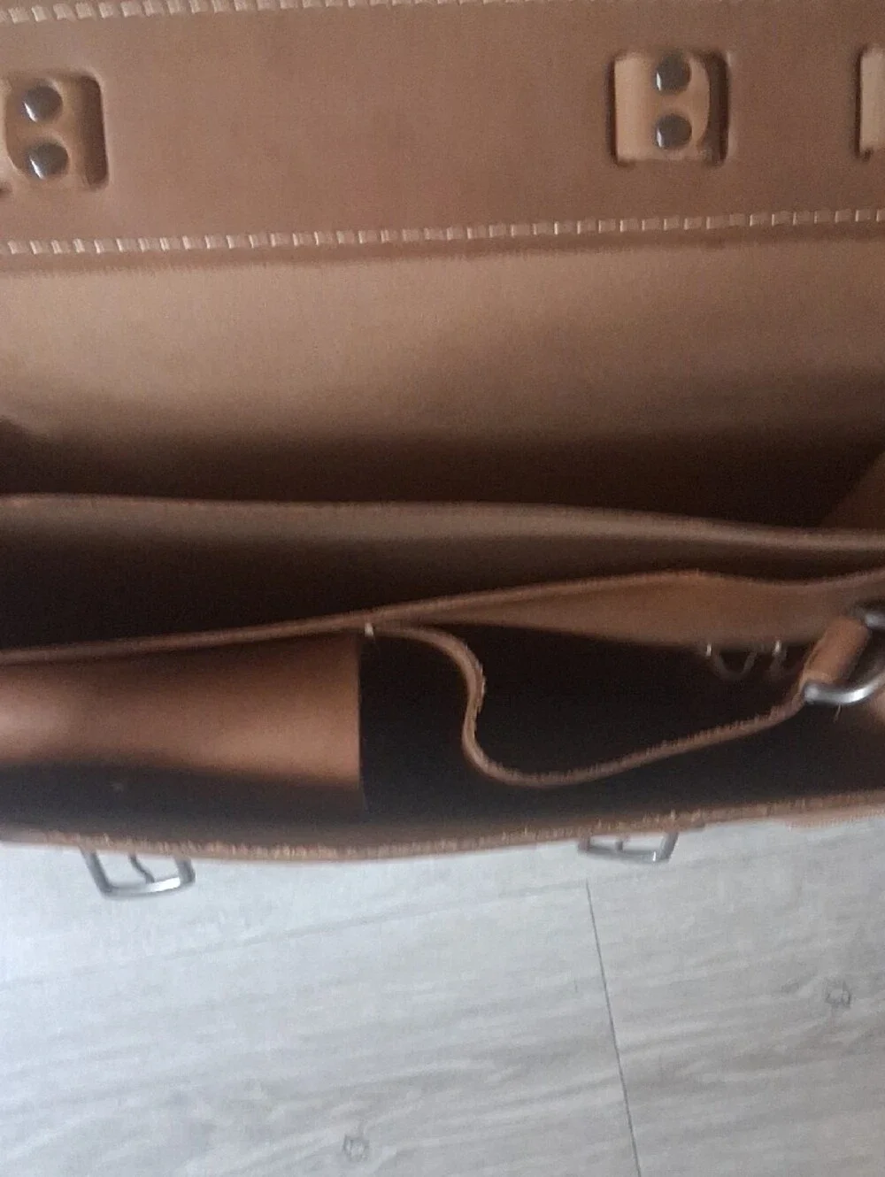 Men's Tan Leather Messenger Bag with Buckle Strap